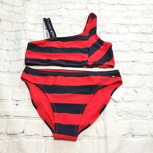 Tommy Hilfiger girl swimsuit. Size XL.